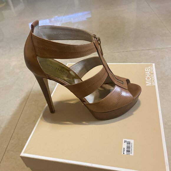 Michael Kors Berkley Platform Brown Platform Heel Sandal - Picture 4 of 10